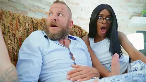 惊喜为黑色仙女在bwc的形状