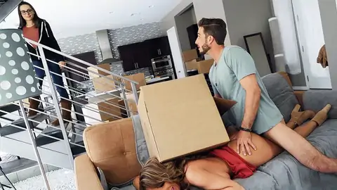 Ришель Райан изменяет жениху с невесткой