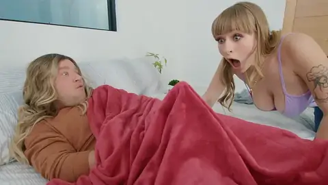 Rubbin' Herself While A Man Is Hotwife With A Platinum-blonde